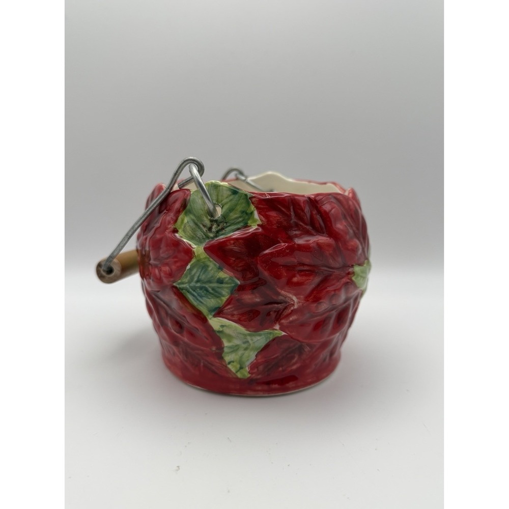 Christmas Poinsettia Ceramic Basket Planter w/ Handle – Maxcera – 5" Tall
